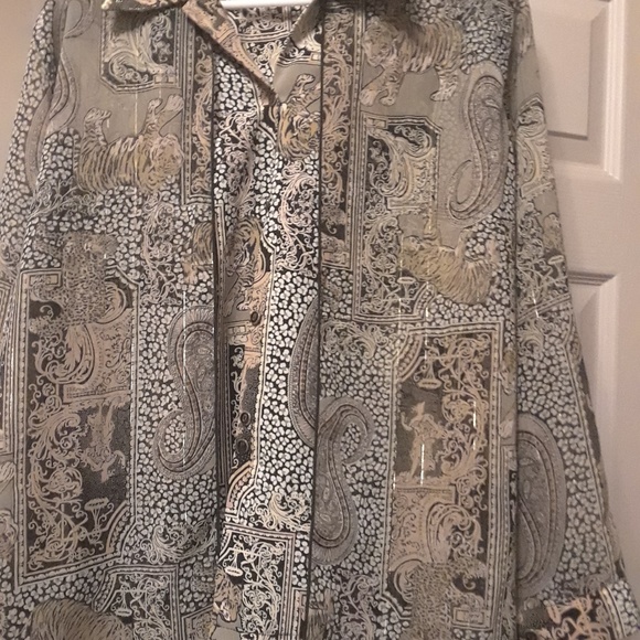 Mesmerize blouse - Picture 3 of 8